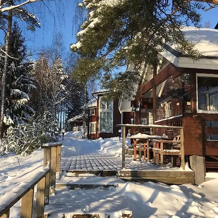 Kivivuori Villa
